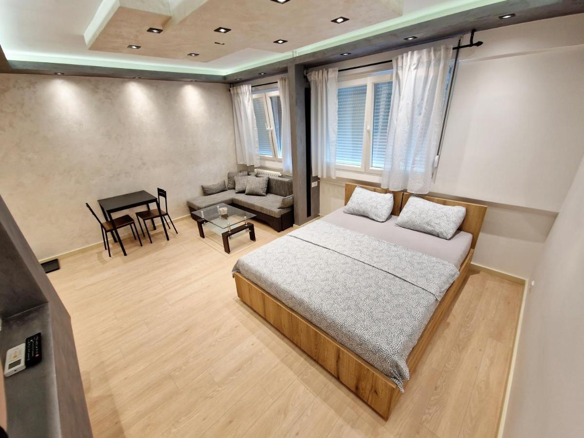 Apartmani Paku Belgrado Exterior foto