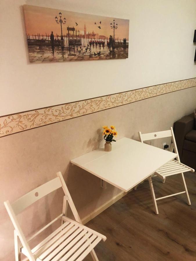 Apartmani Paku Belgrado Exterior foto